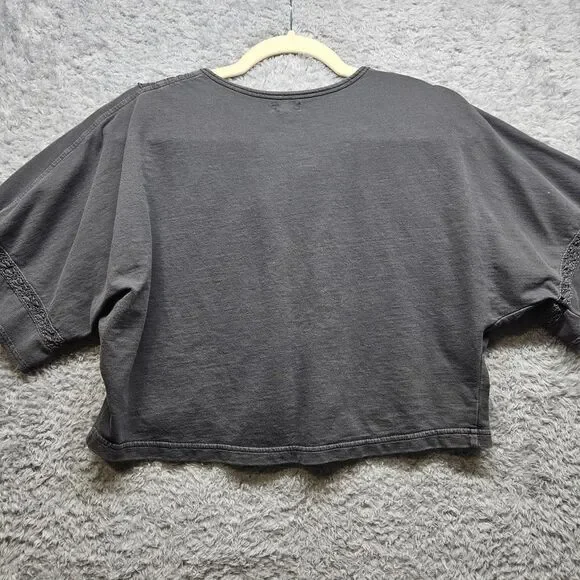 Aerie Womens Gray Crop Tshirt Size XS Crochet Lace Casual Button Up - Picture 10 of 10